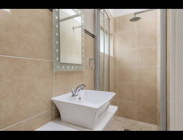 2 BEDROOM TOWNHOUSE FOR SALE IN BRYANSTON